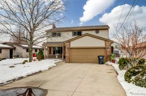 37995 CIRCLE Drive