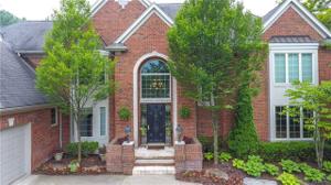 5589 SAINT ANDREW Circle