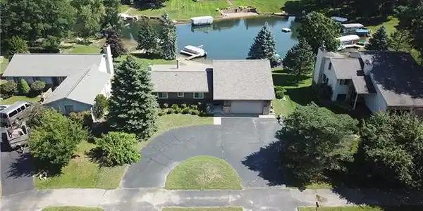 1186 HEIGHTS Road