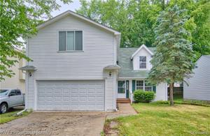 3832 MAPLELEAF Road