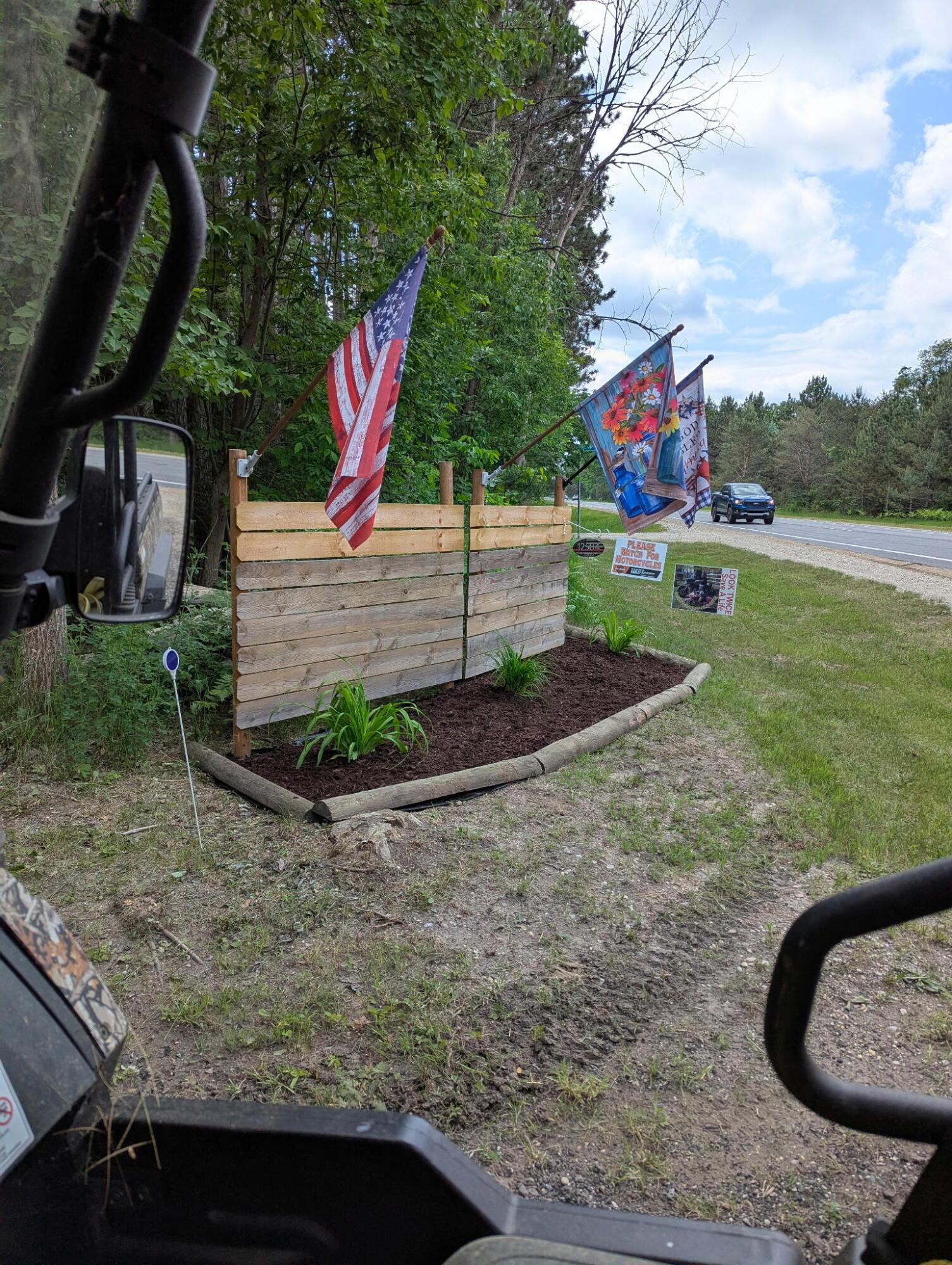 Image 3: entrance from road