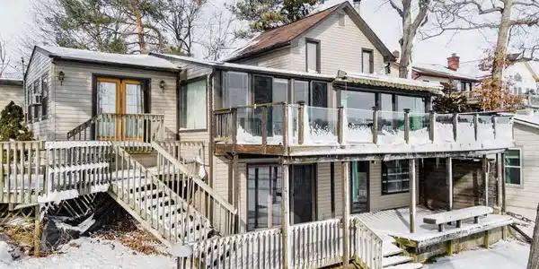 653 CENTRAL Drive