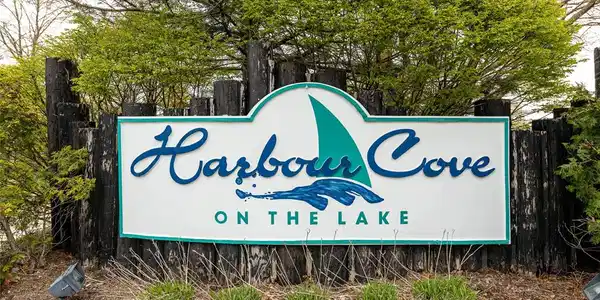 9637 HARBOUR COVE Court