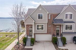 1520 WAYWARD Drive