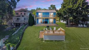 13417 LAKE SHORE Drive