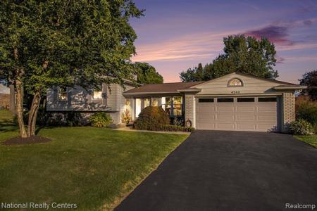 4243 IVERNESS Lane