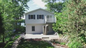 1318 MAPLE Point