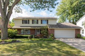431 SADDLE Lane