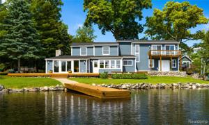 350 SHOREWOOD Court