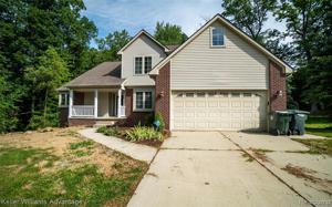 1260 VIEFIELD Drive