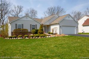 1109 OAKCREST RD