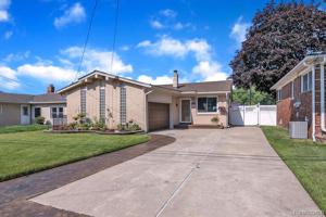 30436 BAYVIEW Drive
