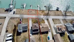 3284 S CHANNEL Drive