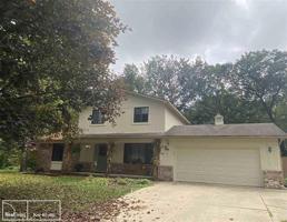 3690 WHITE LAKE HILLS DR
