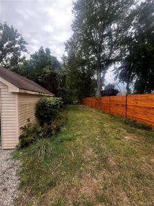 206 Bernstadt Street