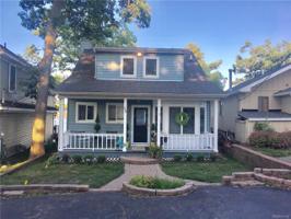 805 PINE TREE W Road