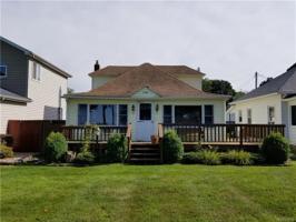 598 LAKESIDE Park