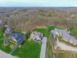 8791 HUNTERS CREEK Drive