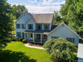 5012 OAK BLUFF Court