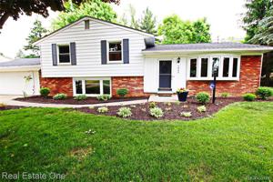 1945 DAWN RIDGE Road