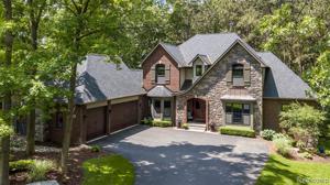 6112 Kingsley Court