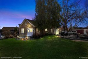 5910 EASTMAN BLVD