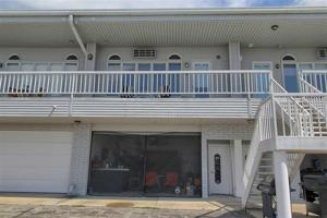 37 SEABREEZE DRIVE