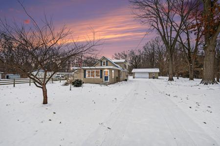 2844 W Glenlord Road