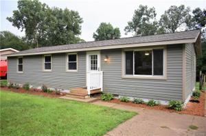 697 SNYDER Road