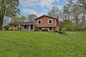42540 E HURON RIVER Drive