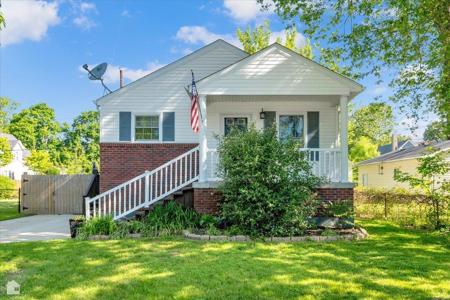 1303 Russel Court