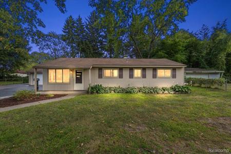 4535 Pinedale Avenue