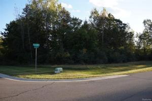 000 DEER LAKE Court