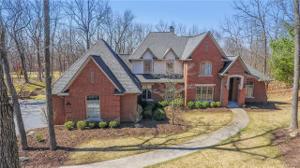 5513 Avington Parkway