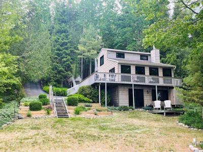951 S Crescent Road