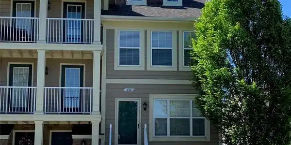 206 PARK GREEN Drive