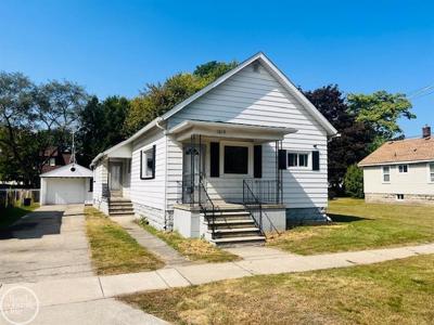 1819 9th Street