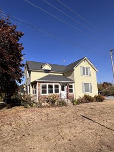 102 W Philip Street