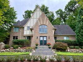 6000 PINEMONT Drive