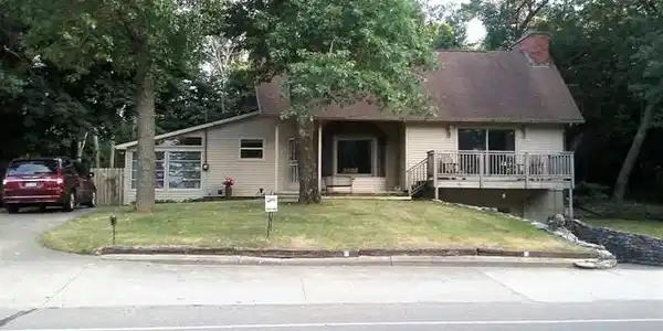 8993 CRESCENT BEACH