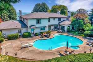 141 Lake Shore