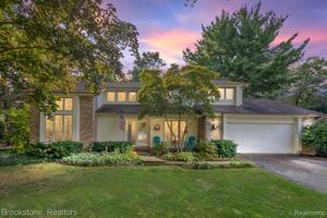 7087 CEDARBANK Drive