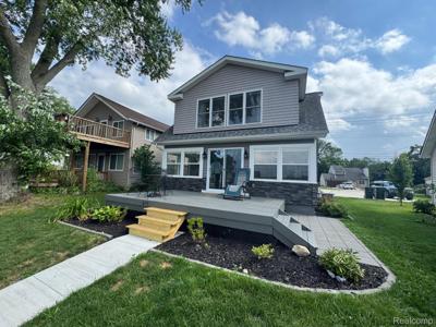 677 King Circle