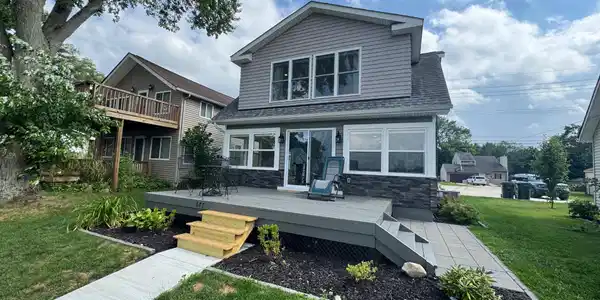 677 King Circle