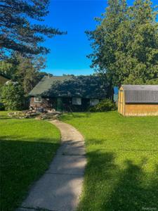 1749 Tannock Drive