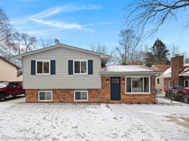2970 LANSDOWNE Road