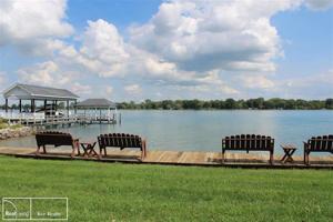 9970 N River