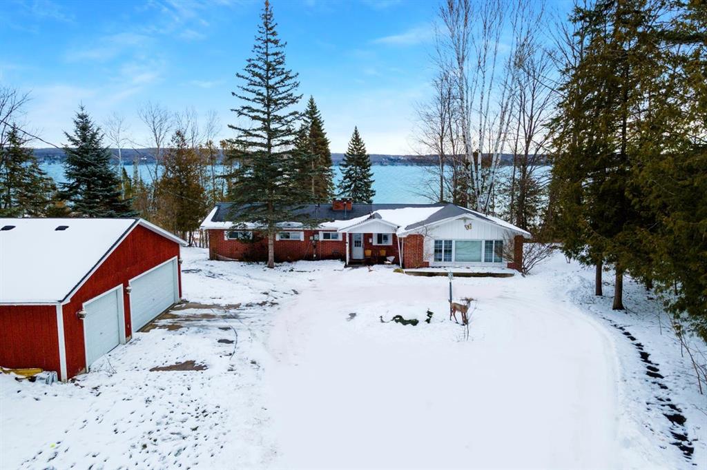 693 NW Torch Lake, Torch Lake Twp, MI lhrmls01984423