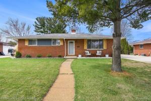 14416 APPLETREE Lane
