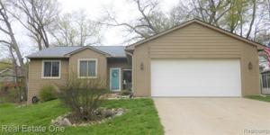 391 CLAIREMONT Drive
